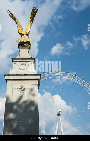 Die Royal Air Force Memorial am Victoria Embankment in London Stockfoto