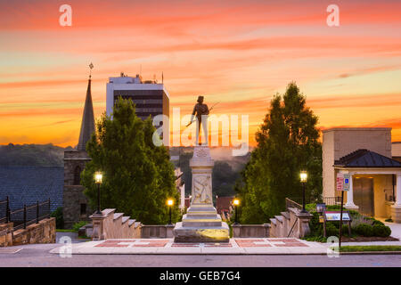 Lynchburg, Virginia, USA Stadtbild am Monument-Terrasse am Morgen. Stockfoto