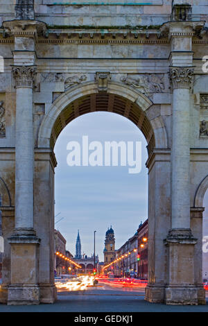 Geographie/Reisen, Deutschland, Bayern, München, Zentrum Bogen des Siegestor (Siegestor), im Stadtteil Schwabing der Stadt München (München), No-Exclusive - Verwenden Sie Stockfoto