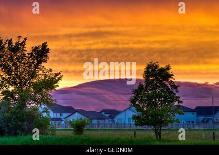 Geographie / Reisen, Sonnenuntergang, Winnipeg, Manitoba, Kanada und cloud-Formationen über die Stadt von Winnipeg, Manitoba, Stockfoto