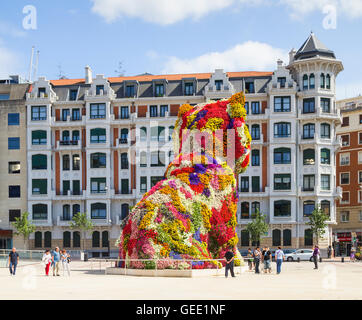 Jeff Koons Welpen Skulptur außerhalb Guggenheimmuseum in Bilbao, Baskenland, Spanien Stockfoto