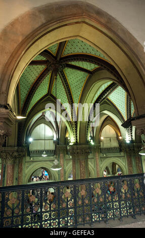 Das Bild der Innenraum der CST Bahnhofsgebäude oder VT-Station, Mumbai Indien Stockfoto