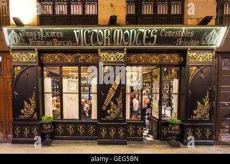 Das historische Victor Montes Restaurant im Plaza Nueva, Bilbao, Baskenland, Spanien Stockfoto