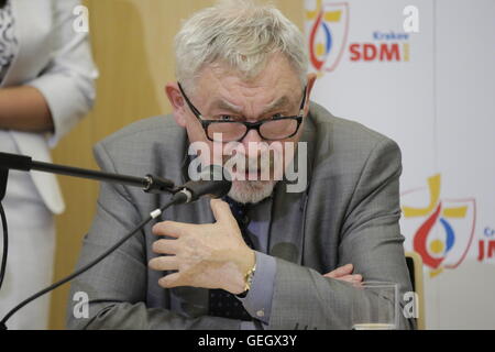 Krakau, Polen. 25. Juli 2016. Jacek Majchrowski, der Bürgermeister von Krakau, ist im Bild t der Eröffnungs-Pressekonferenz der Welt Jugend Tag 2016 in Krakau. Eröffnungs-Pressekonferenz fand einen Tag vor dem offiziellen Beginn der World Youth Day 2016 in Krakau statt. Die Pressekonferenz wurde durch den Erzbischof von Krakau sowie Vertreter der Zivilstadt und regionalen Behörden besucht. © Michael Debets/Pacific Press/Alamy Live-Nachrichten Stockfoto