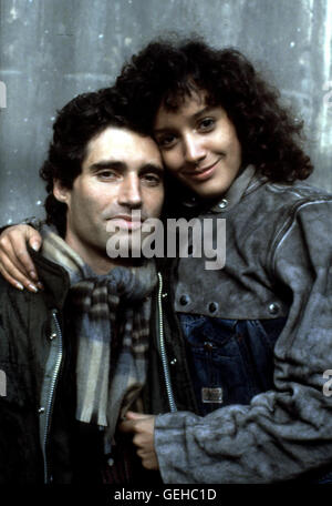 Michael Nouri, Jennifer Beals sterben es Mit Dachmarke Chef Nick Hurley (Michael Nouri) aufgeklebt Sitsch Fuer Alex Owens (Jennifer Beals) aus. Mit Hilfe Seiner Beziehungen Schafft Sie sterben Aufnahmepruefung eine der Ballettschule.  Lokalen Caption *** 1983, Flashdan Stockfoto