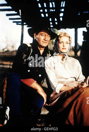 John Wayne, Constance Towers Oberst John Marlowe (John Wayne) Nimmt Hannah Hunter (Constance Towers) Gefangen, Weil Sie Ihn Ausspioniert. Lokalen Caption *** 1959, Pferd Soldaten, die, Der Letzte Befehl Stockfoto