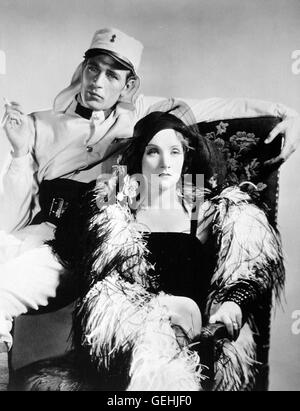 Gary Cooper, Marlene Dietrich *** lokalen Caption *** 1930, Marokko, Marokko Stockfoto