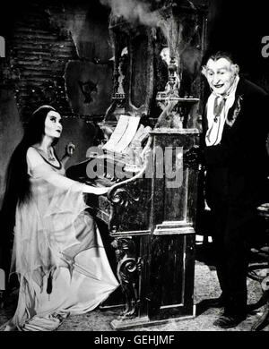 Lily Munster (Yvonne de Carlo), Opa Munster (Al Lewis) *** lokalen Caption *** 1964, Munsters, die, The Munsters Stockfoto