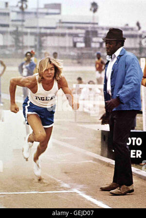 Jan-Michael Vincent, John Amos Vergütungspolitik ist der Große Wettkampftag da Und Sam (John Amos, R) Feuert Seinen Schützling Nanu (Jan-Michael Vincent) Kräftig JG *** lokalen Caption *** 1972, weltweit größte Athlet, der, Big Boy - Der Aus Dem Dschungel Kam Stockfoto