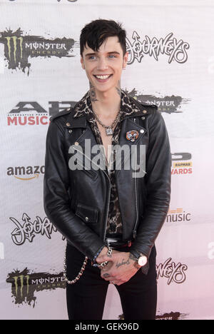 Columbus, OH, USA. 26. April 2015. 18. Juli 2016 - Columbus, Ohio - Andy Black besucht die Alternative Press Music Awards 2016 im Jerome Schottenstein Center statt. Photo Credit: Jason L Nelson/AdMedia © Jason L Nelson/AdMedia/ZUMA Draht/Alamy Live-Nachrichten Stockfoto