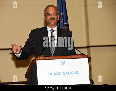 Philadelphia, Pennsylvania, USA. 27. Juli 2016. Ehemalige US Attorney General, ERIC HOLDER, anlässlich der Morgenbesprechung Black Caucus in Philadelphia Convention Center, Philadelphia Pa Credit: Ricky Fitchett/ZUMA Draht/Alamy Live News Stockfoto