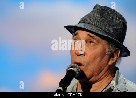 24. Juli 2016 probt an der DNC - Philadelphia, Pennsylvania, Vereinigte Staaten von Amerika - Singer-Songwriter Paul Simon. Stockfoto