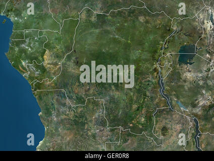 Satelliten-Ansicht von Zentralafrika (mit Ländergrenzen) Äquatorial-Guinea, Gabun, Republik Kongo, demokratische Republik Kongo, Burundi, Ruanda und Uganda. Dieses Bild wurde aus Daten von Landsat-Satelliten erworben erstellt. Stockfoto