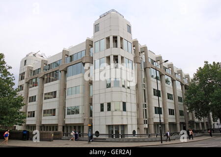 Charity Commission, einem Drummond Gate, London, England, Großbritannien, Vereinigtes Königreich, UK, Europa Stockfoto