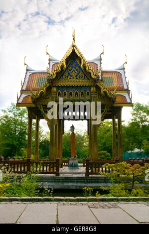 Geographie / Reisen, Deutschland, Bayern, München, Sala Thai Buddha-Statue, Westpark, Stockfoto