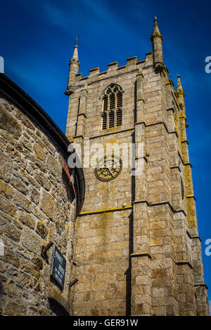 Glockenturm der Kirche St Ia in St. Ives, Cornwall, England Stockfoto