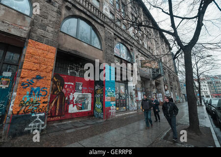 Berlin, Deutschland, heruntergekommenen Fassade des ehemaligen Tacheles Stockfoto