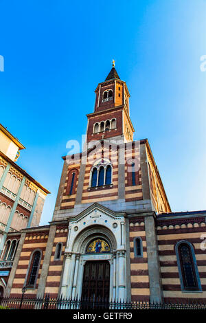 Blick auf Kirche Chiesa di San Giovanni Evangelista in Turin, Italien Stockfoto