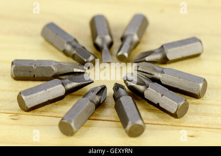 Akkuschrauber mit verschiedenen Arten von Schraube Tipps. Stockfoto