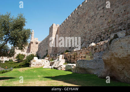 Jerusalem, alte Stadt: die alten Mauern der alten Stadt, unter Suleiman dem Prächtigen zwischen 1537 und 1541 gebaut Stockfoto