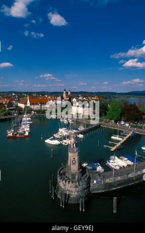 Geographie / Reisen, Deutschland, Bayern, Lindau, Blick vom Leuchtturm in Richtung der Hafenstadt Stockfoto