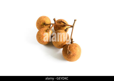 Dimocarpus Longan exotischen Früchten isoliert auf weißem Hintergrund Stockfoto