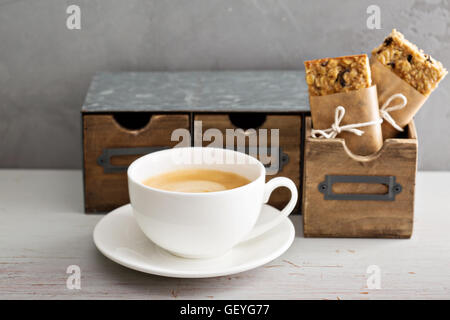 Mittagessen für Büro oder Schule Müsliriegel gehen Stockfoto