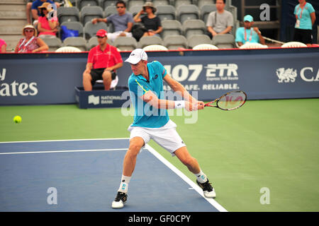 Die Südafrikanische tennis player Kevin Anderson an den 2016 Rogers Cup statt in der Toronto Aviva Center in Kanada. Stockfoto