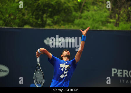 Novak Djokovic, der an den 2016 Toronto öffnen Stockfoto