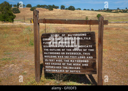 Interpretierende Geschichte Board, Mission San Antonio de Padua, Monterey County, Fort Hunter Liggett militärische Reservierung, Kalifornien Stockfoto