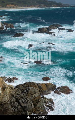 Felsenküste, Garrapata State Park, Big Sur Coast Highway Scenic Byway, Kalifornien Stockfoto