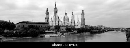 Basilica del Pilar, Zaragoza, Spanien Stockfoto