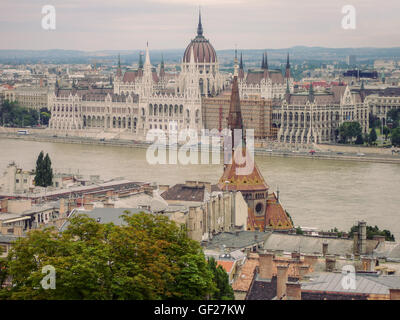 Das Parlamentsgebäude, Haus des Landes oder Haus der Nation, auch bekannt als das Parlament von Budapest Stockfoto