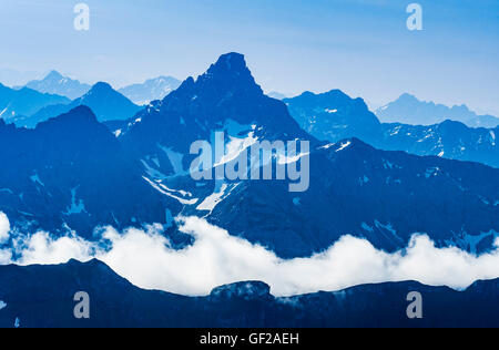 Mount Hochvogel, Luftaufnahme, gesehen vom Flug über Mount Nebelhorn, Allgäu, Allgäu, Bayern, Deutschland Stockfoto
