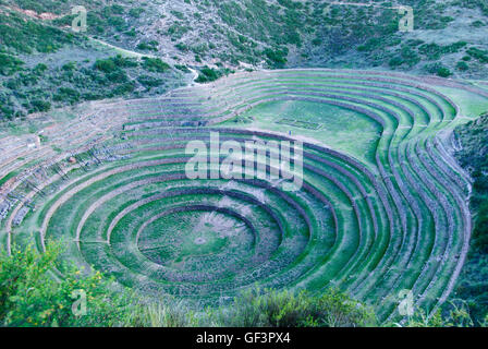 Kreisförmige Terrassen der antiken Zivilisation in Moray. Stockfoto