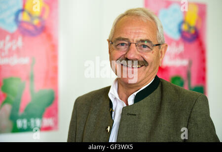 München, Deutschland. 28. Juli 2016. Wiesn-Stadtrat Otto Seidl (CSU), fotografiert während einer Pressekonferenz auf dem Oktoberfest 2016 um das Stadtmuseum in München, 28. Juli 2016. Foto: MATTHIAS BALK/Dpa/Alamy Live-Nachrichten Stockfoto