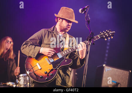 Matlock, Derbyshire, UK.  28. Juli 2016. James Skelly, Paul Duffy, Nick Power, Ian Skelly und Paul Molloy von The Coral Höchstleistungen YNOT Festival, Matlock, 2016 Credit: Myles Wright/ZUMA Draht/Alamy Live News Stockfoto