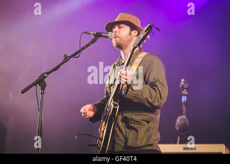 Matlock, Derbyshire, UK.  28. Juli 2016. James Skelly, Paul Duffy, Nick Power, Ian Skelly und Paul Molloy von The Coral Höchstleistungen YNOT Festival, Matlock, 2016 Credit: Myles Wright/ZUMA Draht/Alamy Live News Stockfoto