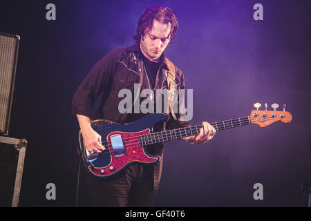 Matlock, Derbyshire, UK.  28. Juli 2016. James Skelly, Paul Duffy, Nick Power, Ian Skelly und Paul Molloy von The Coral Höchstleistungen YNOT Festival, Matlock, 2016 Credit: Myles Wright/ZUMA Draht/Alamy Live News Stockfoto