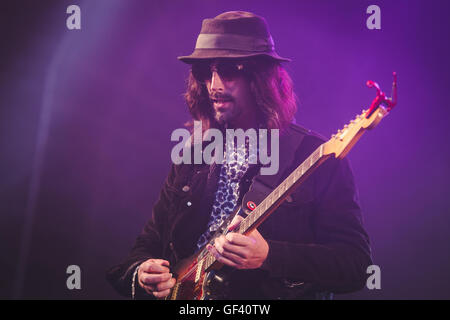 Matlock, Derbyshire, UK.  28. Juli 2016. James Skelly, Paul Duffy, Nick Power, Ian Skelly und Paul Molloy von The Coral Höchstleistungen YNOT Festival, Matlock, 2016 Credit: Myles Wright/ZUMA Draht/Alamy Live News Stockfoto