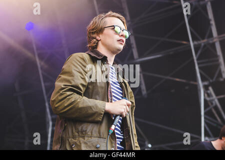 Matlock, UK. 29. Juli 2016. Rowan Bastable, Nathan Hill, Ryan Hill, Andy Hurst und Tom Wells der Indie-pop-Band, "Kassassin Straße" Höchstleistungen YNOT Festival, Matlock, UK, 2016 Credit: Myles Wright/ZUMA Draht/Alamy Live News Stockfoto