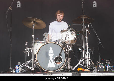 Matlock, UK. 29. Juli 2016. Rowan Bastable, Nathan Hill, Ryan Hill, Andy Hurst und Tom Wells der Indie-pop-Band, "Kassassin Straße" Höchstleistungen YNOT Festival, Matlock, UK, 2016 Credit: Myles Wright/ZUMA Draht/Alamy Live News Stockfoto