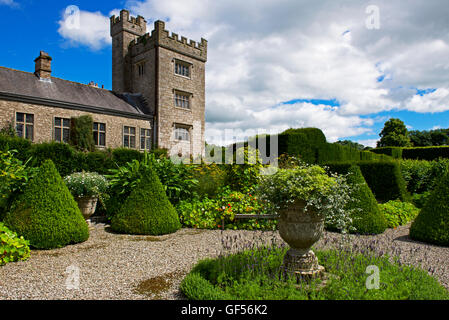 Topiary Garten von Levens Hall, South Lakeland, Cumbria, England UK Stockfoto