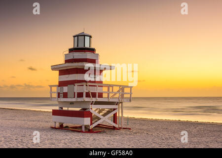 Miami Beach, Florida, USA in der Morgendämmerung. Stockfoto