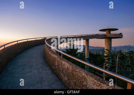 Die Aussichtsplattform des Clingmans Kuppel in den Great Smoky Mountains. Stockfoto