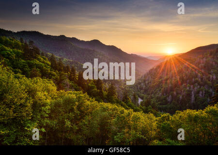 Sonnenuntergang an der neu entdeckten Lücke in den Great Smoky Mountains. Stockfoto