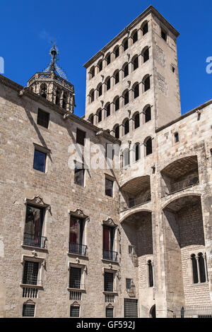 König Martin Wachturm im Grand Royal Palace Barcelona, Katalonien, Spanien. Stockfoto