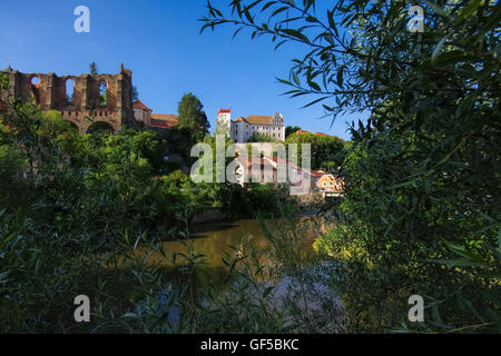 Bautzen-Ortenburg Und Nicolaikirchenruine in der Oberlausitz - Schloss Ortenburg und St.-Nikolai-Kirche zu ruinieren, Bautzen, Sachsen, bis Stockfoto