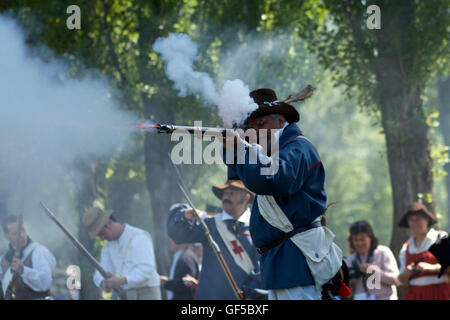 Historisches Reenactment der Schlacht von Napoleon genannt "dei Camolli" statt 16. April 1809 Villa Correr Dolfin Porcia - Pordeno Stockfoto