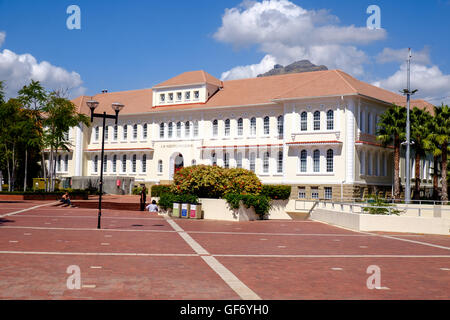 J. H. Neethling Gebäude für Agrarwissenschaften auf dem Campus der Universität Stellenbosch, Südafrika Stockfoto